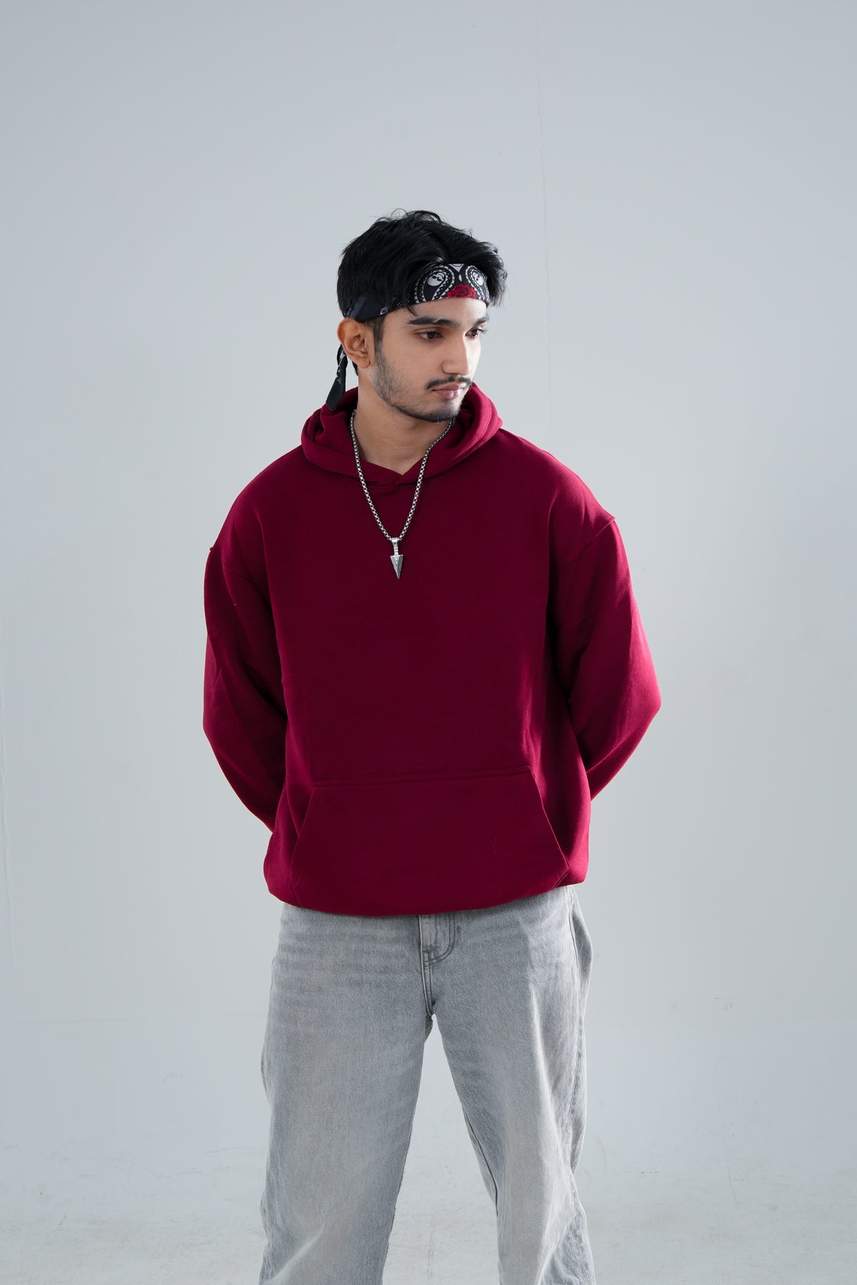 PREMIUM MAROON SOLID ESSENTIAL HOODIE.