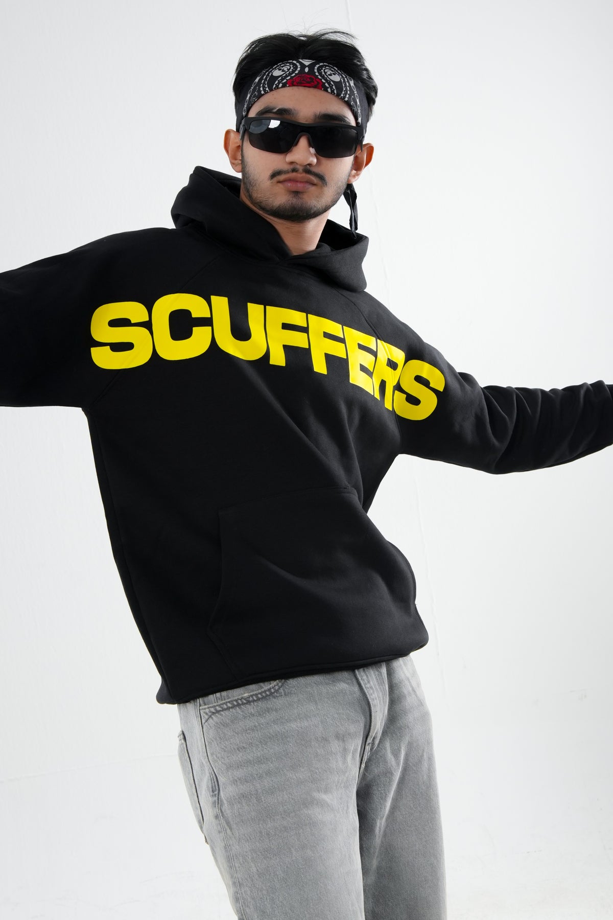 SCUFFERS EDDITION PREMIUM BLACK HOODIE.