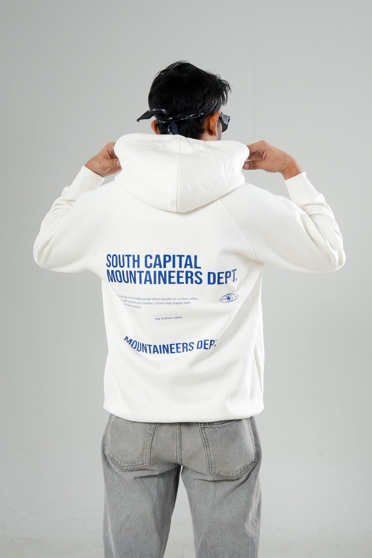 MOUNTAINEERS PREMIUM OVERSIZED OFF-WHITE HOODIE
