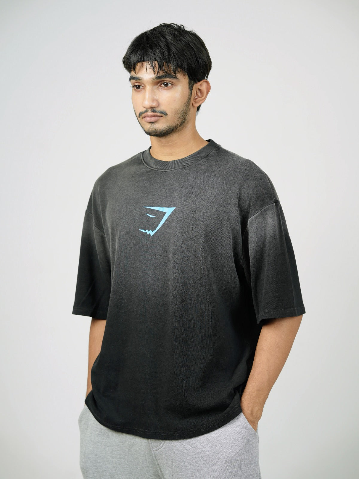 GYM SHARK DROP