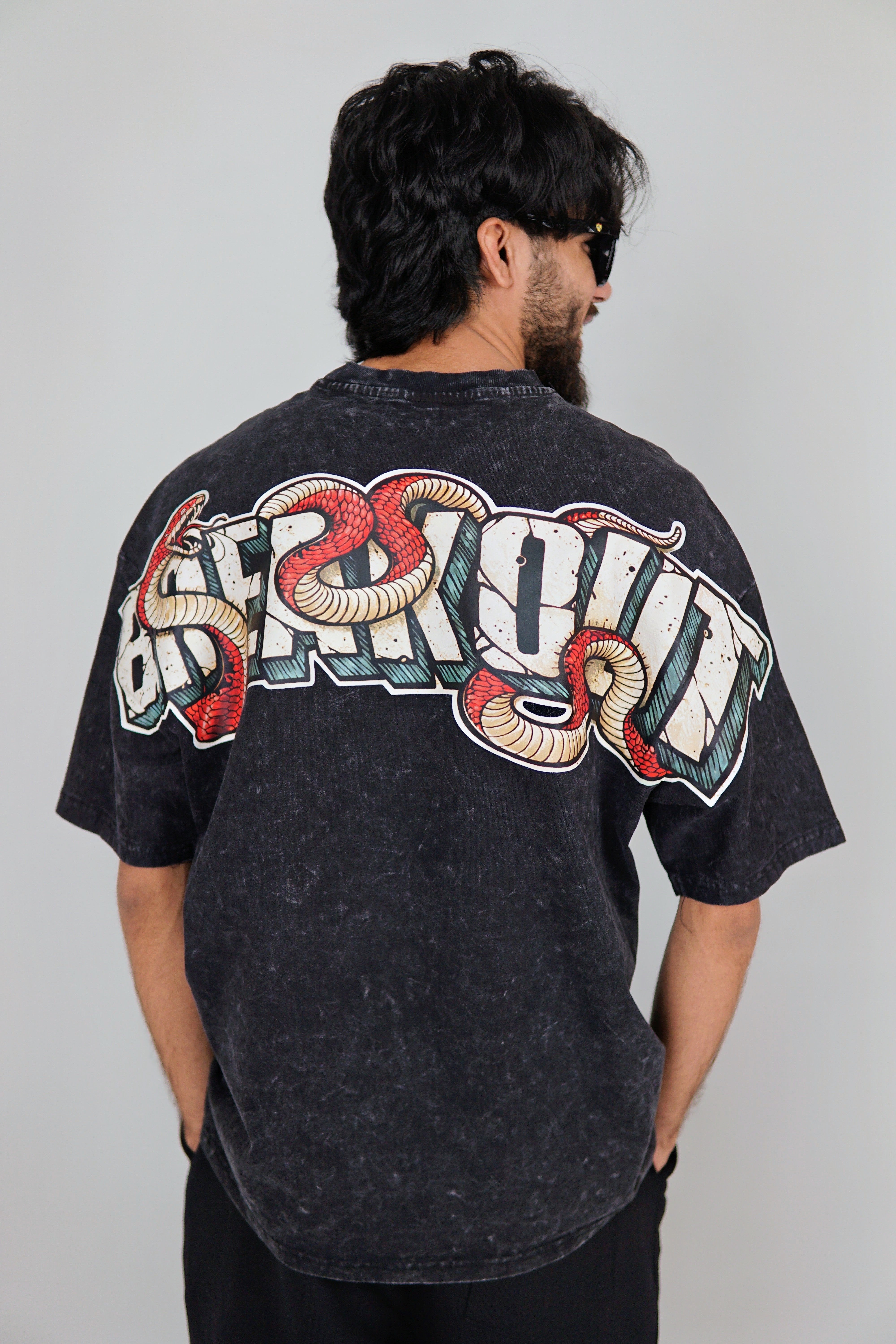 Drop Tshirt / BREAKOUT