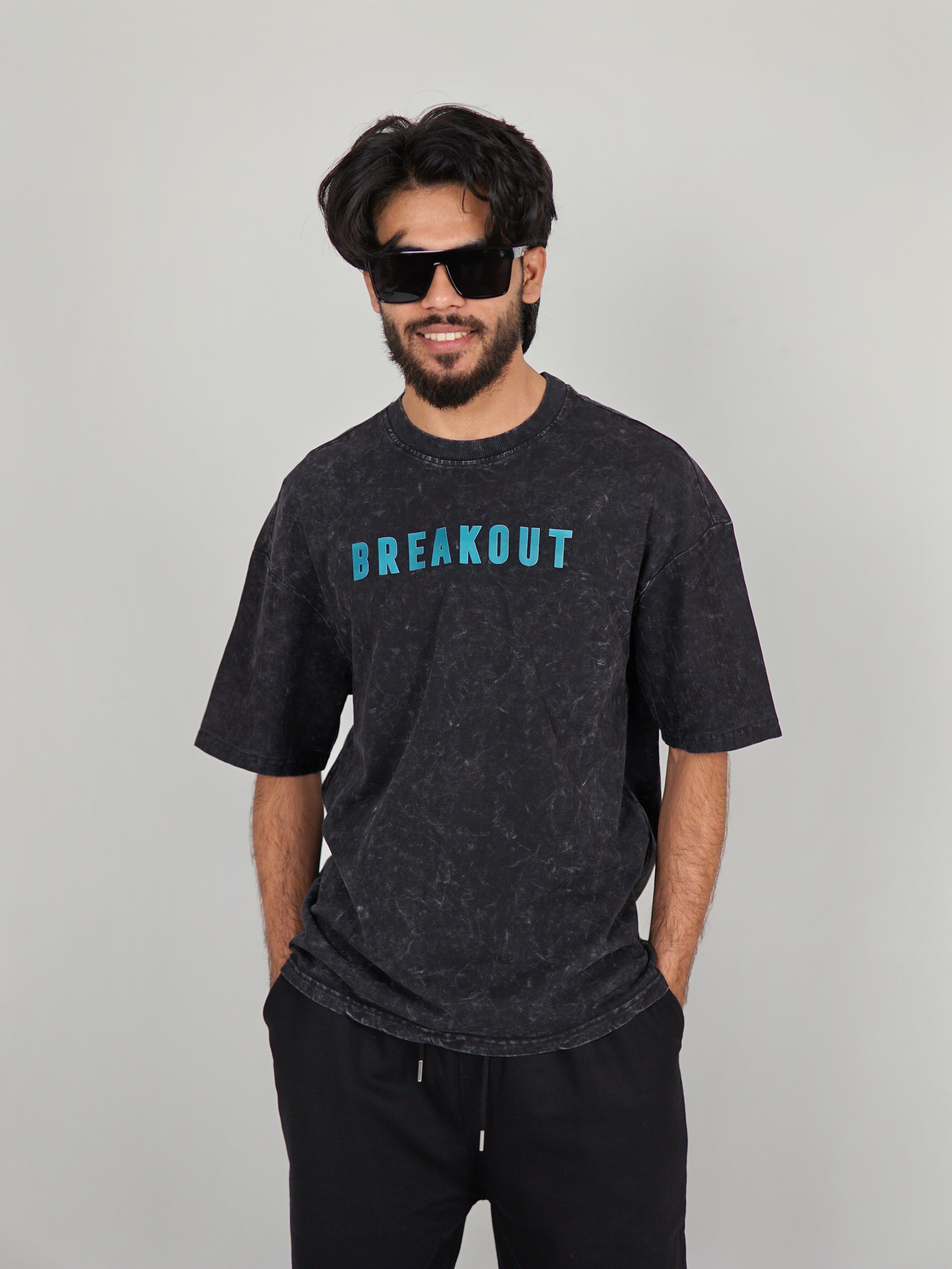 Drop Tshirt / BREAKOUT
