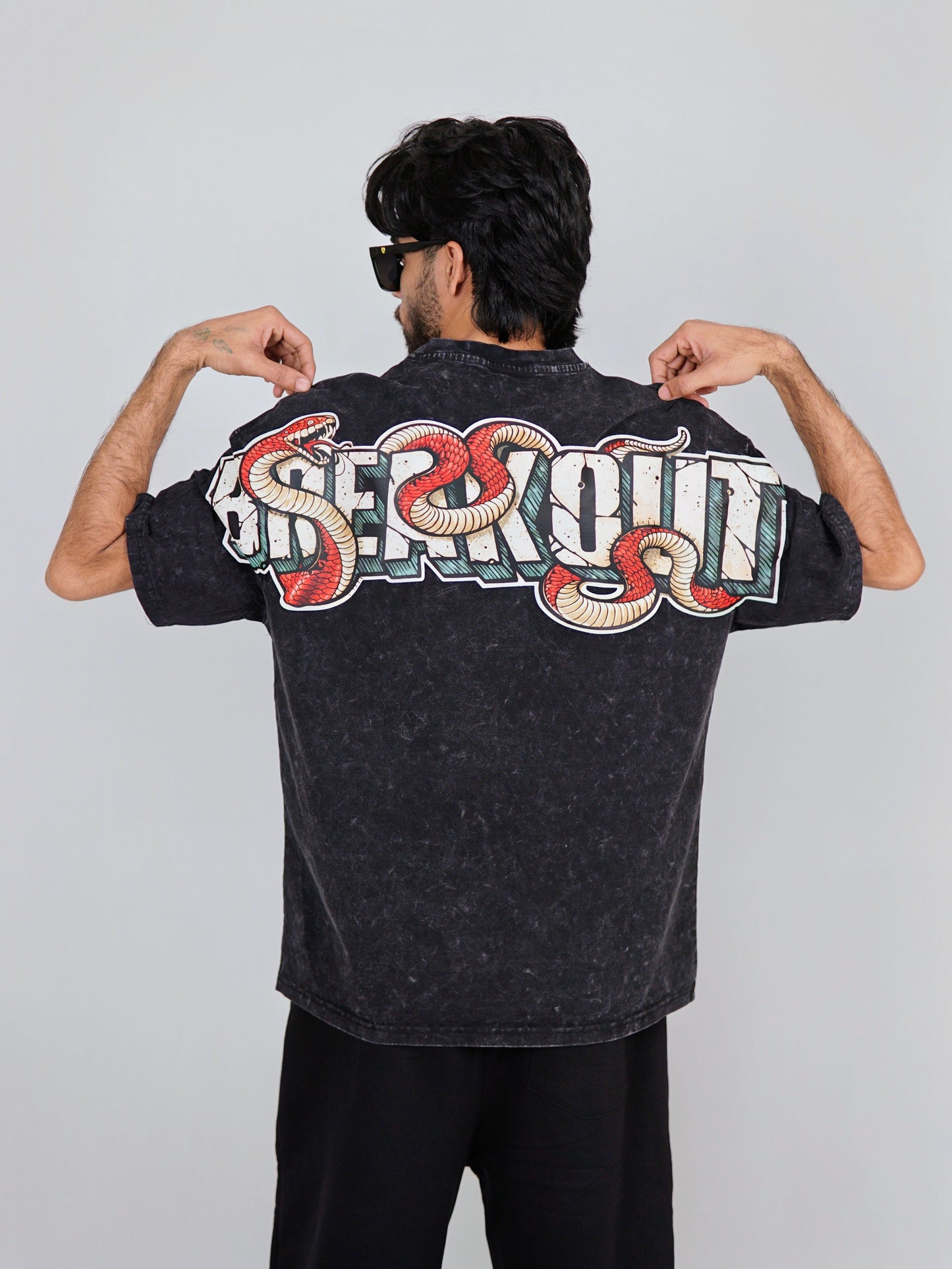 Drop Tshirt / BREAKOUT